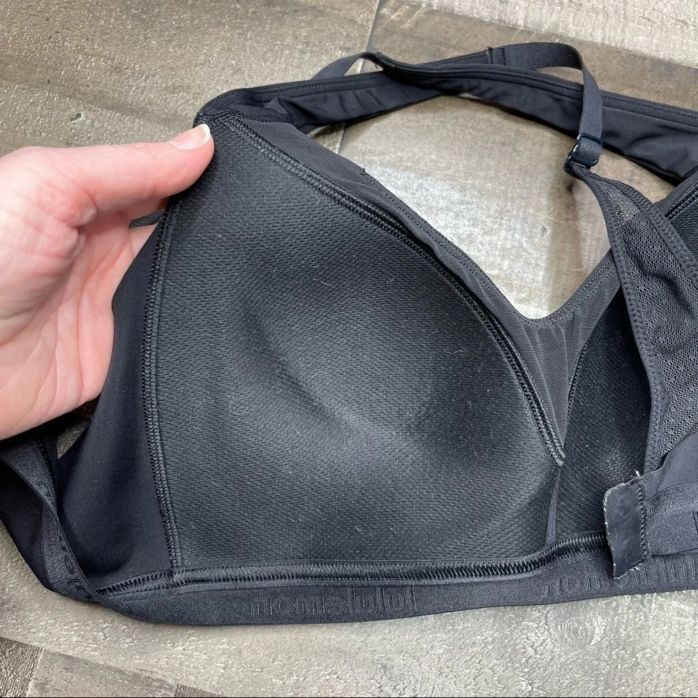Lululemon Up For It Black Bra size 34C